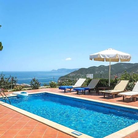 Villa Ouranos In Pefkias Skopelos Town Ngoại thất bức ảnh